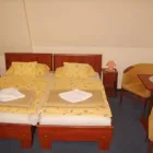 8 üzleti kép CLUB ARÉNA PIZZÉRIA &PUB ZENÉS SZÓRAKOZÓHELY Motel, panzió ban/ben Győr GS