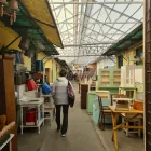 2 üzleti kép ECSERI FLEA MARKET Üzletek ban/ben Budapest