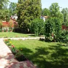 12 üzleti kép ELIZABETH HÁZ Idegenforgalom & Utazás ban/ben Balatonföldvár SO