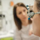 14 üzleti kép EMO OPTIKA - BELVÁROSI SZEMÉSZET DR. GONDOS ANIKÓ Orvosok szemorvosok ban/ben Szolnok JN