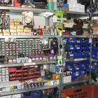 10 üzleti kép FEHÉR HOLLÓ MOTOROSBOLT - MOTORALKATRÉSZEK, MOTOROS RUHÁZAT Motorok ban/ben Szolnok JN