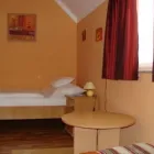 1 üzleti kép GIBRALTÁR VENDÉGHÁZ Idegenforgalom & Utazás ban/ben Sopron GS