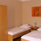 3 üzleti kép GIBRALTÁR VENDÉGHÁZ Idegenforgalom & Utazás ban/ben Sopron GS