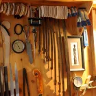 4 üzleti kép HEGEDŰKÉSZÍTŐ ADONYI IVÁN Hangszerkészítés és -javítás ban/ben Balatonendréd SO