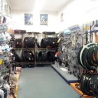 3 üzleti kép HUGO-SPORT KEREKPARBOLT Üzletek ban/ben Budapest