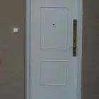 2 üzleti kép IFJ. KNAPP PÉTER Vagyonvédelem, biztonságtechnika ban/ben Budapest