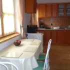 2 üzleti kép JUHAR VENDÉGHÁZ Üzleti szolgáltatások ban/ben Salgótarján NO