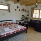 3 üzleti kép JUHAR VENDÉGHÁZ Üzleti szolgáltatások ban/ben Salgótarján NO