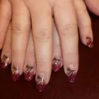 3 üzleti kép LA VITA É BELLA SZÉPSÉGSZALON, BORATTI MŰKÖRÖM Szépségszalon, kozmetika ban/ben Buda PE