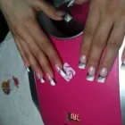 6 üzleti kép LA VITA É BELLA SZÉPSÉGSZALON, BORATTI MŰKÖRÖM Szépségszalon, kozmetika ban/ben Buda PE