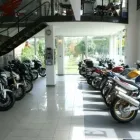 4 üzleti kép LEHR MOTOR Autó-, motorkereskedés ban/ben Balatonföldvár SO