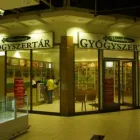 1 üzleti kép PATIKAPLUS GYÓGYSZERTÁR Gyógyszertár ban/ben Budapest
