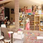 4 üzleti kép RED NAILS MŰKÖRÖM ALAPANYAG KERESKEDÉ, ÉS ELITE KÖRMÖS AKADÉMIA Körömszalon ban/ben Győr GS