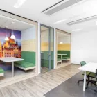 4 üzleti kép REGUS - BUDAPEST, MILLPARK CENTRE Ingatlanforgalmazás és -közvetítés ban/ben Budapest PE