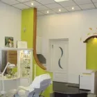 2 üzleti kép SERENA SZÉPSÉGSZALON Szépségszalon, kozmetika ban/ben Budapest