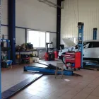 14 üzleti kép SUZUKI MOLNÁR AUTÓHÁZ Autók ban/ben Győr GS