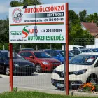 2 üzleti kép SZABÓ-CAR AUTÓKÖLCSÖNZŐ Autókölcsönzés, bérlés ban/ben Szántód SO