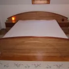 4 üzleti kép SZÜTS PÉTER BÚTORASZTALOS Otthon és Építőipar ban/ben Martonvásár FE