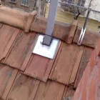 1 üzleti kép TETŐFEDŐ KFT. Otthon és Építőipar ban/ben Budapest