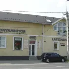 11 üzleti kép UNIT-B KFT. Üzletek ban/ben Budapest