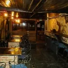 2 üzleti kép WHITE DOG CAVE PUB Vendéglátás ban/ben Ajka VE