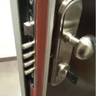 1 üzleti kép ZÁRKONTROLL KFT Otthon és Építőipar ban/ben Budapest