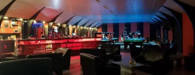 4 üzleti kép 9 BALL CLUB Vendéglátás ban/ben Szeged CS