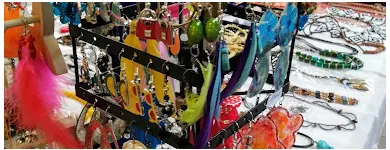 3 üzleti kép ANTIK PLACC - BUDAPEST ANTIQUE AND DESIGN MARKET Üzletek ban/ben Budapest