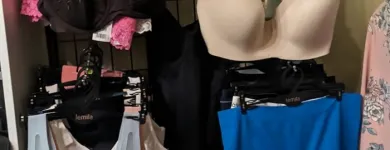 8 üzleti kép BEA-MIX HASZNÁLTRUHA ÜZLET Üzletek ban/ben Győr GS