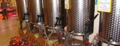 1 üzleti kép BORKUT ÉLELMISZER Vendéglátás ban/ben Budapest