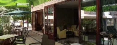 3 üzleti kép CAFÉ AMARETTO VENDÉGLŐ Vendéglátás ban/ben Szekszárd TO