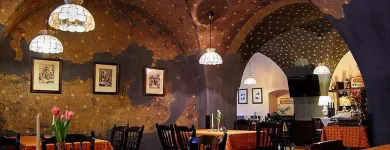 3 üzleti kép CORVINUS-GENERÁLIS ÉTTEREM, PIZZÉRIA, SÖRÖZŐ Éttermek ban/ben Sopron GS