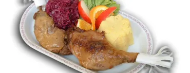 6 üzleti kép CORVINUS PIZZÉRIA ÉS PINCE ÉTTEREM Éttermek ban/ben Sopron GS