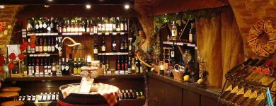 14 üzleti kép CORVINUS PIZZÉRIA ÉS PINCE ÉTTEREM Éttermek ban/ben Sopron GS