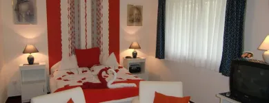 3 üzleti kép DIÓSZEGHY-VILLA VENDÉGHÁZ-APARTMANHÁZ Motel, panzió ban/ben Siófok SO