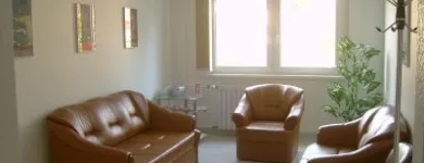 6 üzleti kép DR. KALÁN JÚLIA BŐRGYÓGYÁSZ-KOZMETOLOGUS FŐORVOS Egészség & Szépségápolás ban/ben Budapest