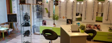 3 üzleti kép EMO OPTIKA - BELVÁROSI SZEMÉSZET DR. GONDOS ANIKÓ Orvosok szemorvosok ban/ben Szolnok JN