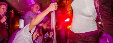 8 üzleti kép EVENINGSTAR PARTYBUS Vendéglátás ban/ben Budapest