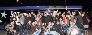 9 üzleti kép EVENINGSTAR PARTYBUS Vendéglátás ban/ben Budapest