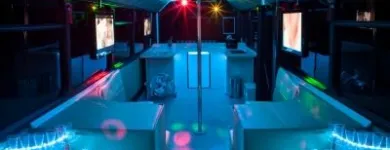 29 üzleti kép EVENINGSTAR PARTYBUS Vendéglátás ban/ben Budapest