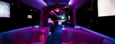 31 üzleti kép EVENINGSTAR PARTYBUS Vendéglátás ban/ben Budapest