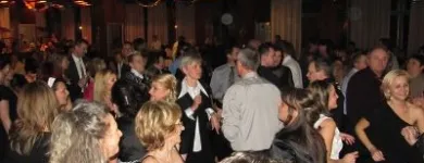 5 üzleti kép HAWAII EGYÜTTES Zeneszolgáltatás ban/ben Siófok SO