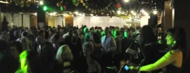 6 üzleti kép HAWAII EGYÜTTES Zeneszolgáltatás ban/ben Siófok SO