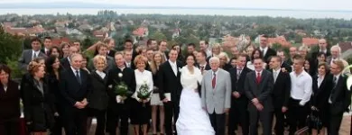 32 üzleti kép HAWAII EGYÜTTES Zeneszolgáltatás ban/ben Siófok SO