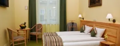 15 üzleti kép HOTEL MANZARD PANZIO*** Idegenforgalom & Utazás ban/ben Budapest