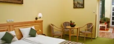 16 üzleti kép HOTEL MANZARD PANZIO*** Idegenforgalom & Utazás ban/ben Budapest