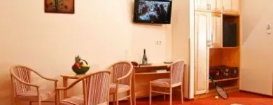 18 üzleti kép HOTEL MANZARD PANZIO*** Idegenforgalom & Utazás ban/ben Budapest