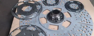 1 üzleti kép JÁRMŰ MECHANIKA KFT. - AUTÓSZERVÍZ, KUPLUNGFELÚJÍTÁS, TENGELYKITÁMASZTÓ FELÚJÍTÁS, FÉKPOFA BETÉTEZÉS Autóalkatrészek és -felszerelések ban/ben Budapest PE