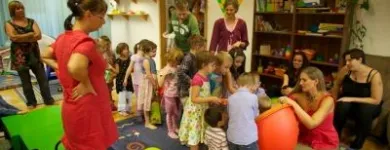 2 üzleti kép JUMP AND SLIDE KFT. Sport & Szabadidő ban/ben Budapest