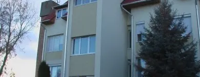 3 üzleti kép KHARISZ KFT. Otthon és Építőipar ban/ben Veszprem VE